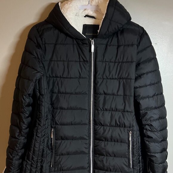 Weatherproof Sherpa Lined Puffer in Black Size XL - Picture 3 of 11